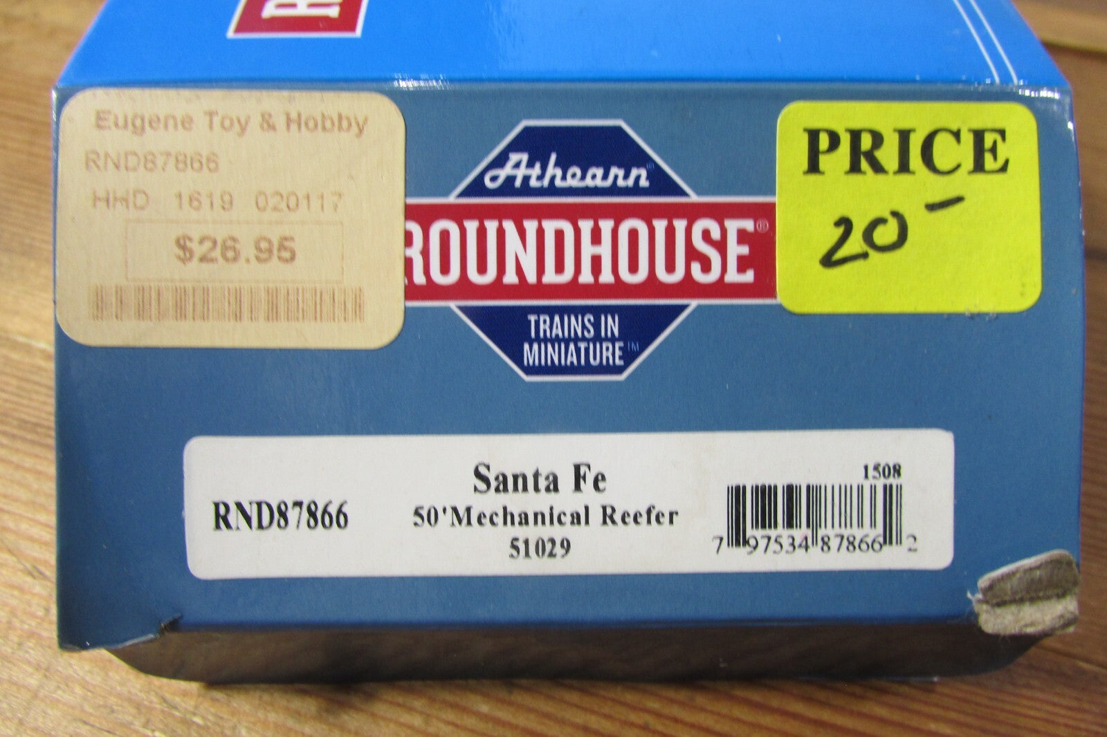 HO Scale Athearn/Roundhouse RND87866 50' Mechanical Reefer SANTA FE Lot#4190