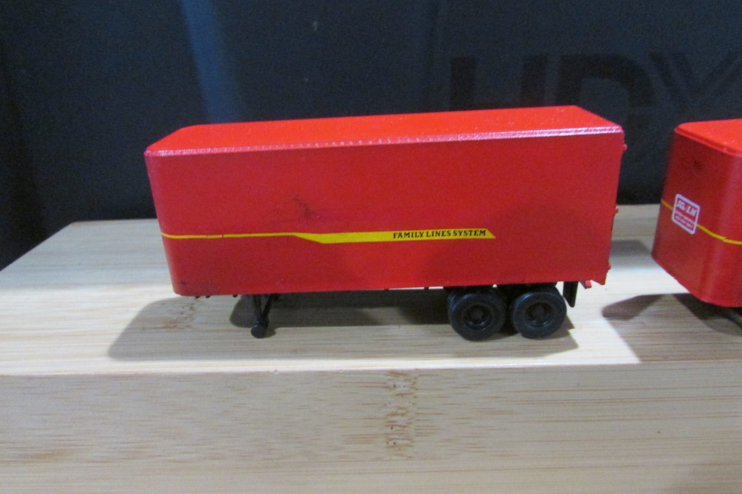 HO Scale Athearn 1403 50ft Flat Car Wabash w/ 2 Trailer ATH5190