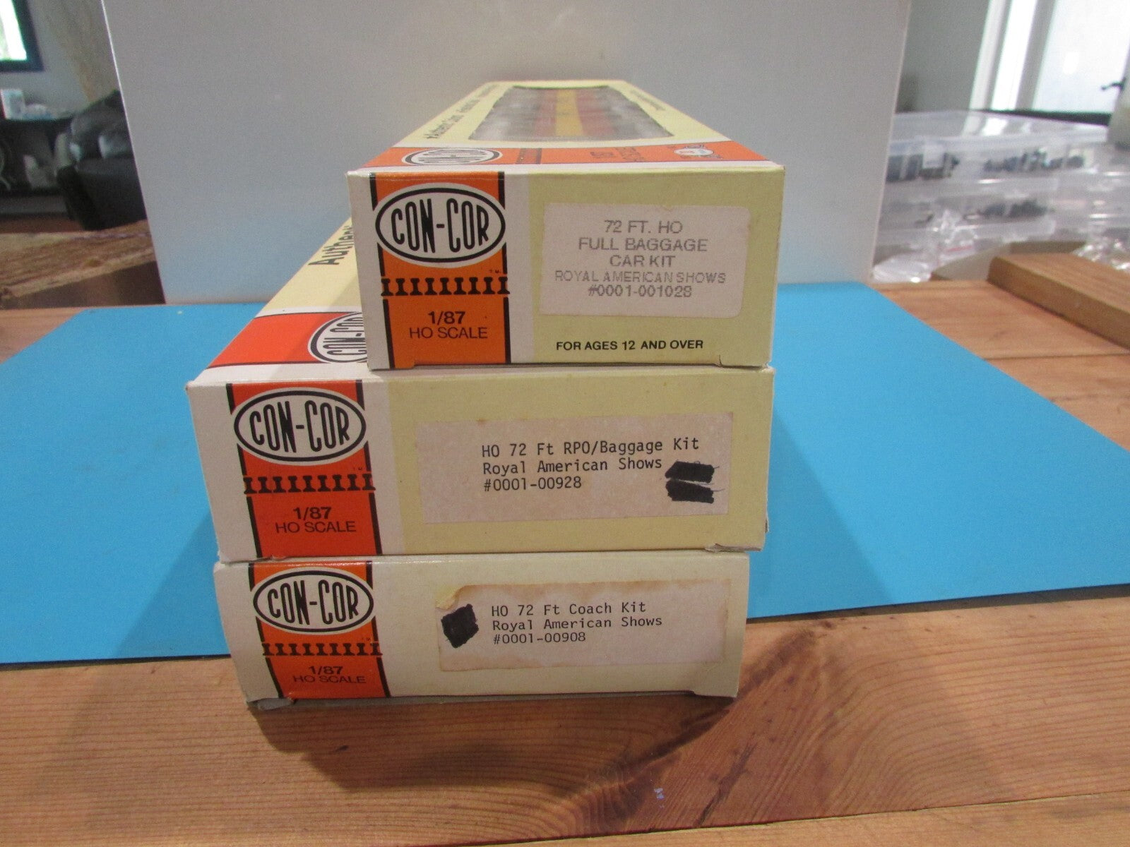 HO Scale Con-Cor Assorted Passenger Cars Kit Royal American Show Lot#1952