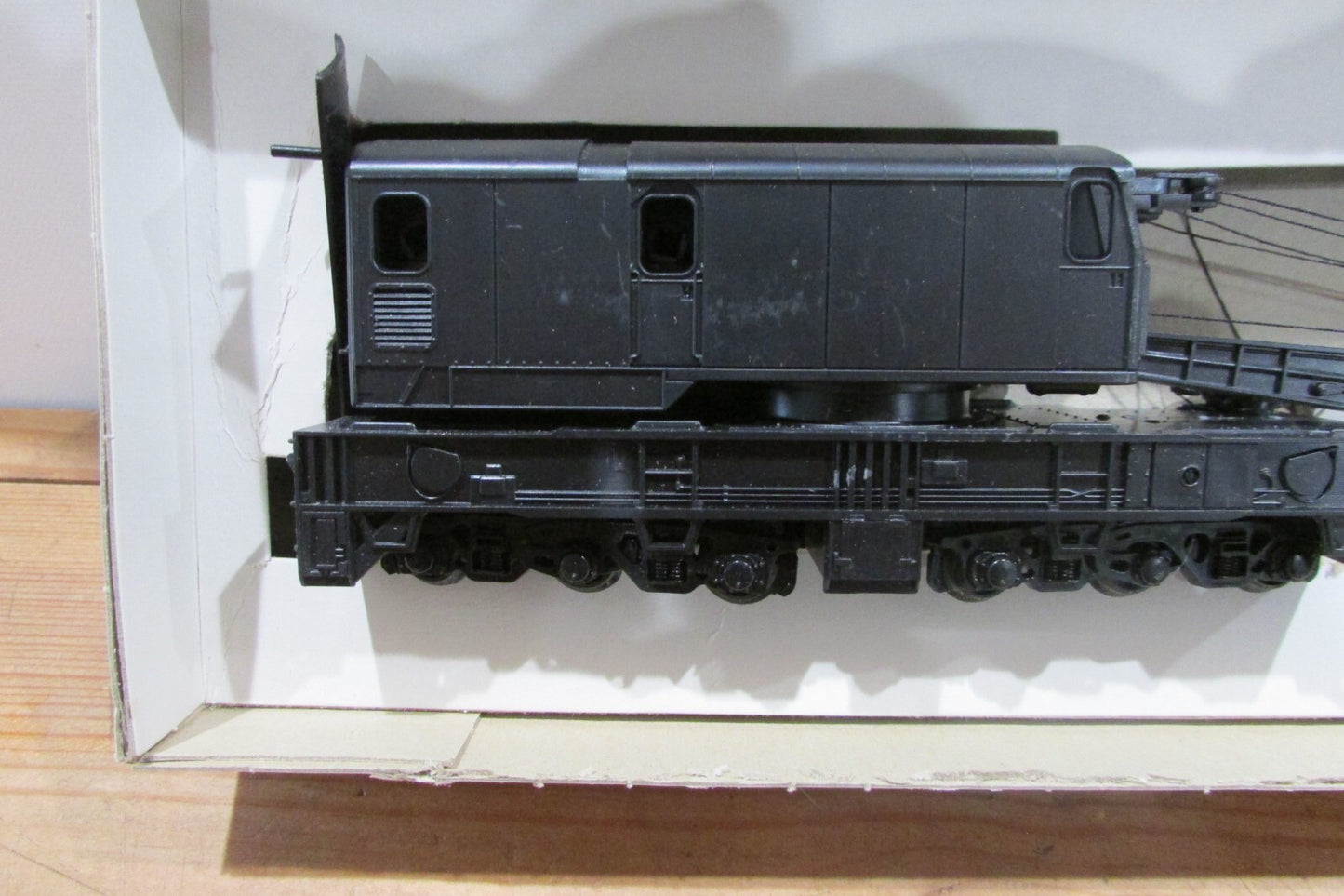 HO Scale Lionel 5-3401 Operating Crane Car Undecorated Lot#4238