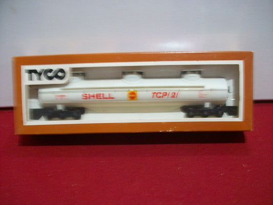HO Scale Tyco  Vintage Tank Car " Shell" TPC/2 Lot#0443
