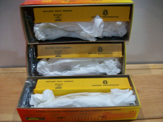 HO Scale (3)RoundHouse 50' Express Reefer Western Fruit Express Lot#0507