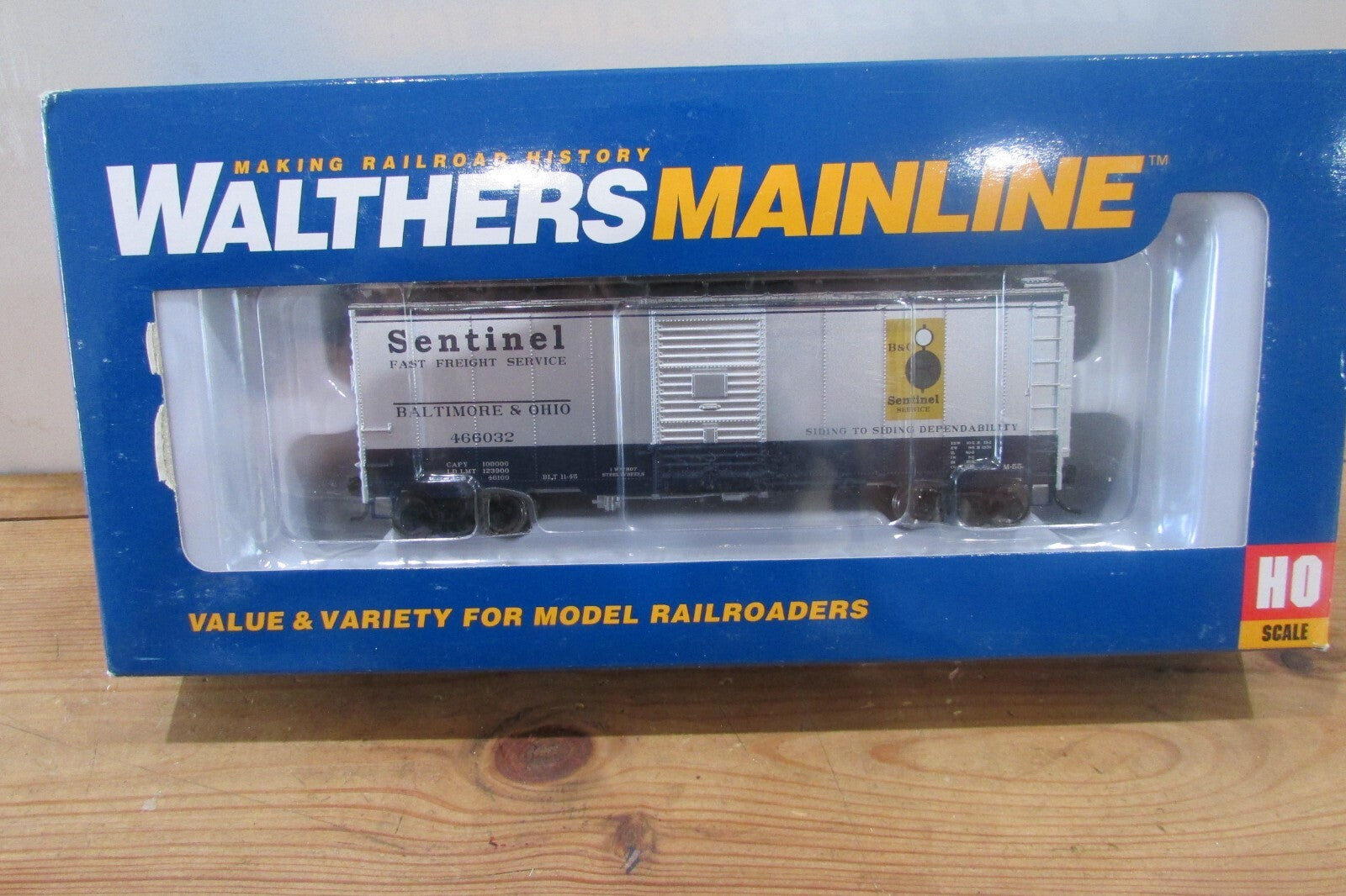 HO Scale Walthers 910-1763 40' AAR 1948 BoxCar   Wal4890