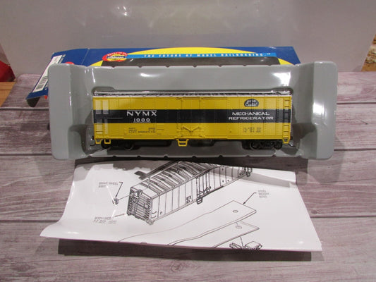 Ho Scale Athearn 7555 50' Smooth Refeer New York Central #1000