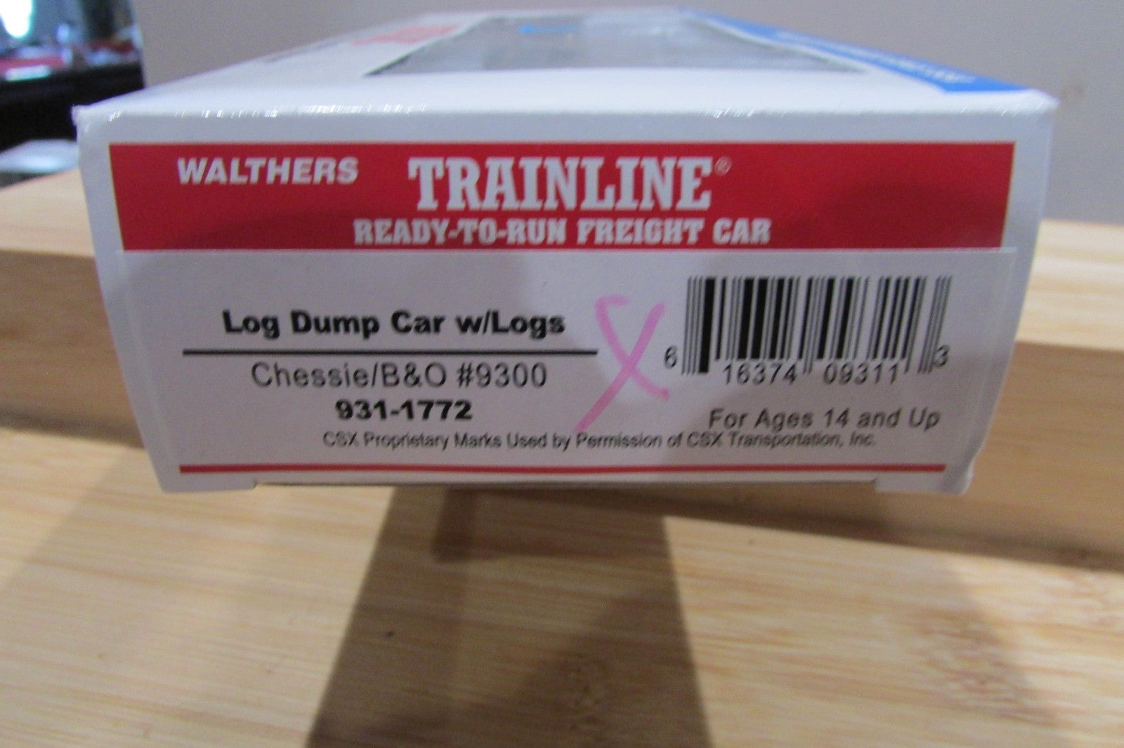 HO Scale Walthers 931-1772 Log Dump Car w/ Logs Lot#5058
