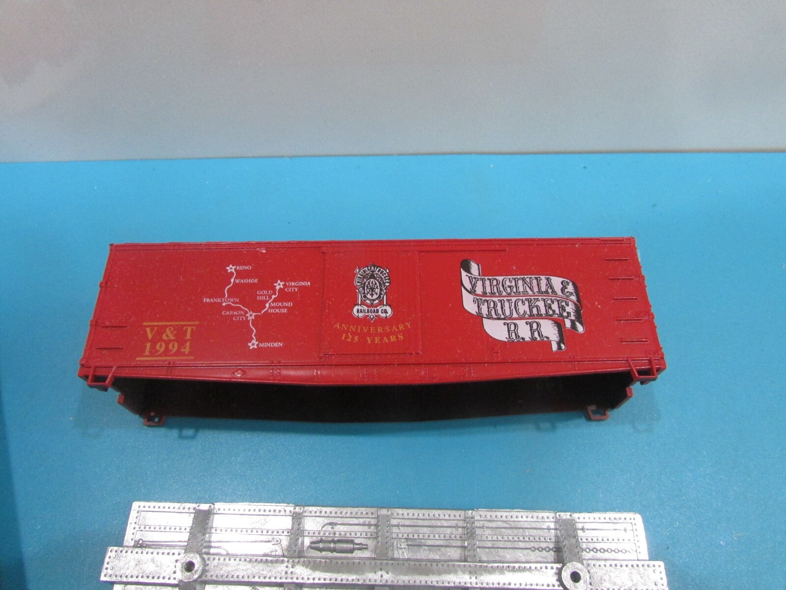 HO Scale Roundhouse 7753 Old Timer V&T Anniversary Kit RH4298