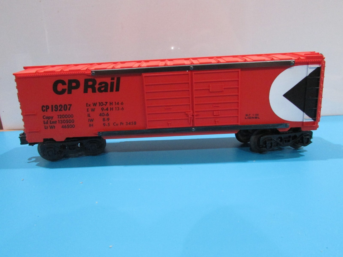 O SCALE Lionel 6-19207 C.P Rail Double Door Box Car Lot#0763