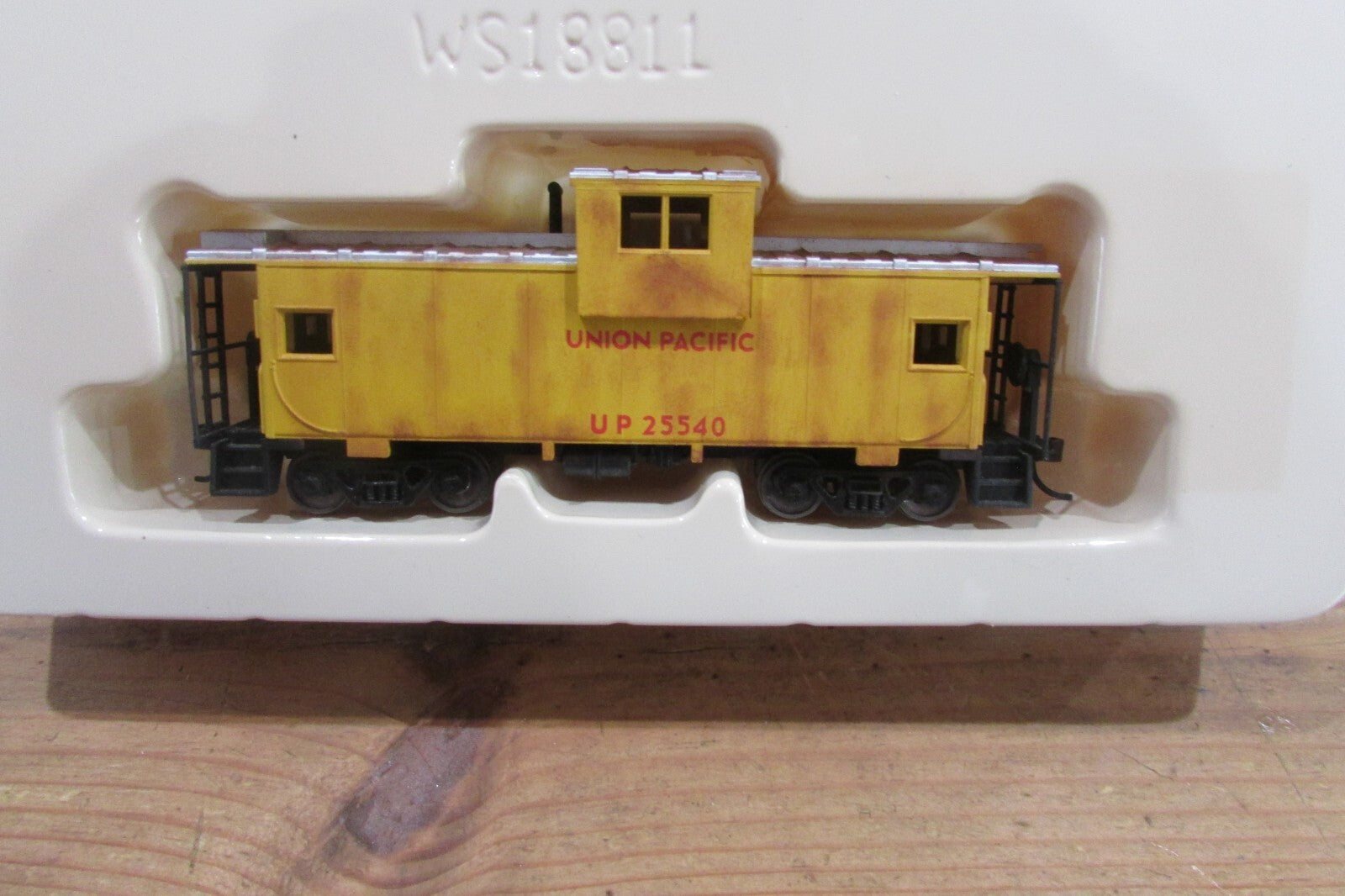 HO Scale Walthers 931-1502 Union Pacific Caboose