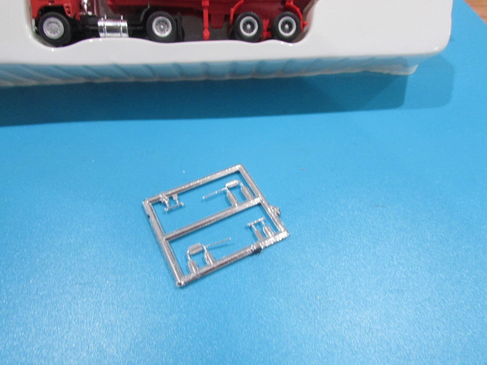 HO Scale Con-Cor Tractor + Dumper Terra Short  Trailer Lot#1761