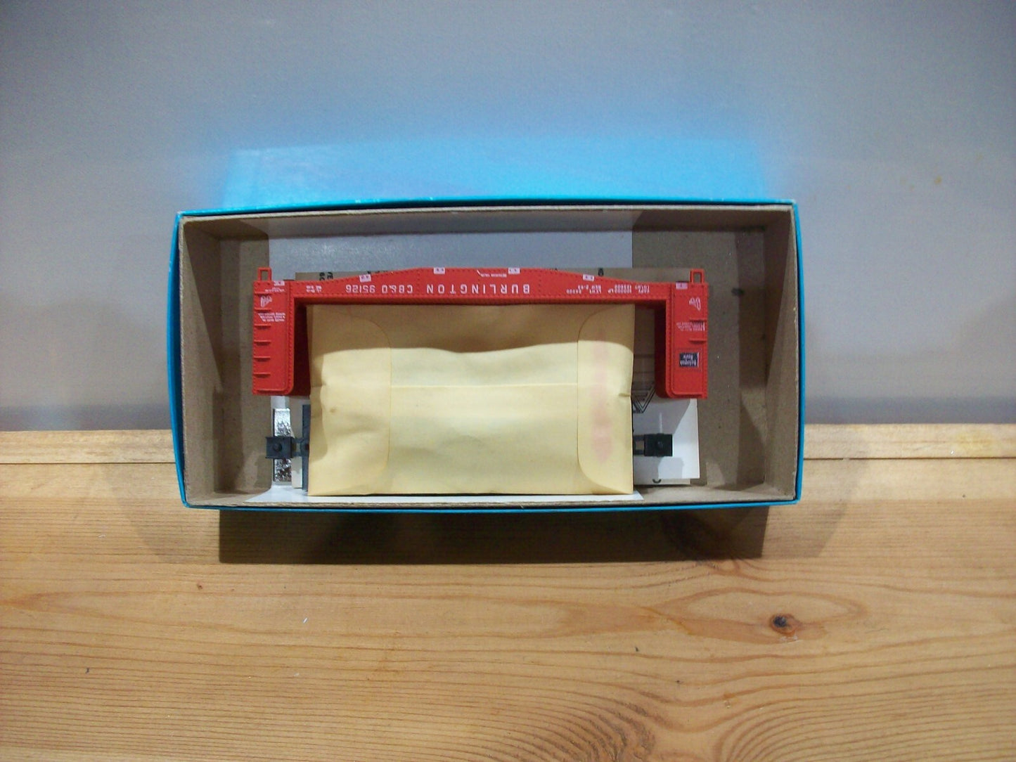 HO Scale Athearn 1452 Pulwood Car " CB & Q