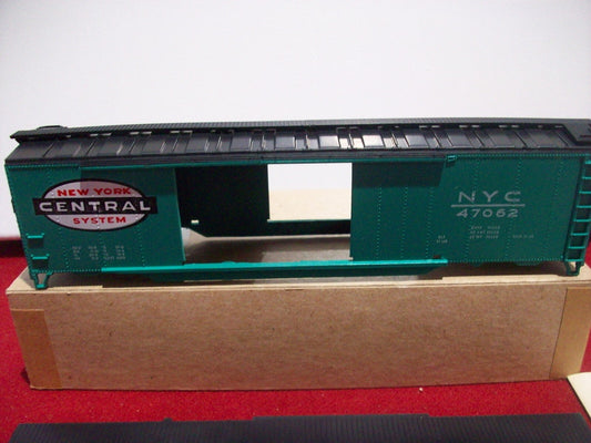 HO Scale Athearn 1316 50ft DD Box New York Central Kit Car
