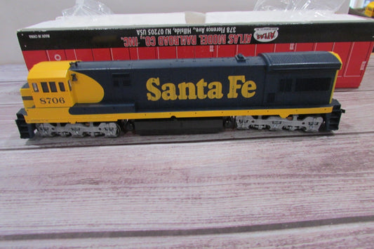 HO Scale Atlas 8501 U36C Santa Fe Diesel Locomotive #8706 Lot#2968