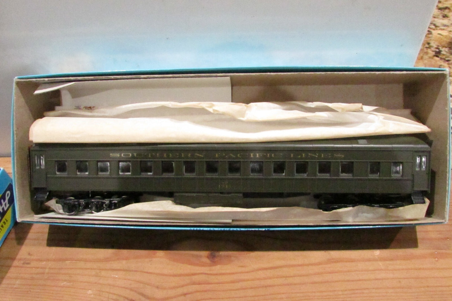 HO Scale Athearn (5)Southern Pacific Lines Passenger Cars Lot#3345
