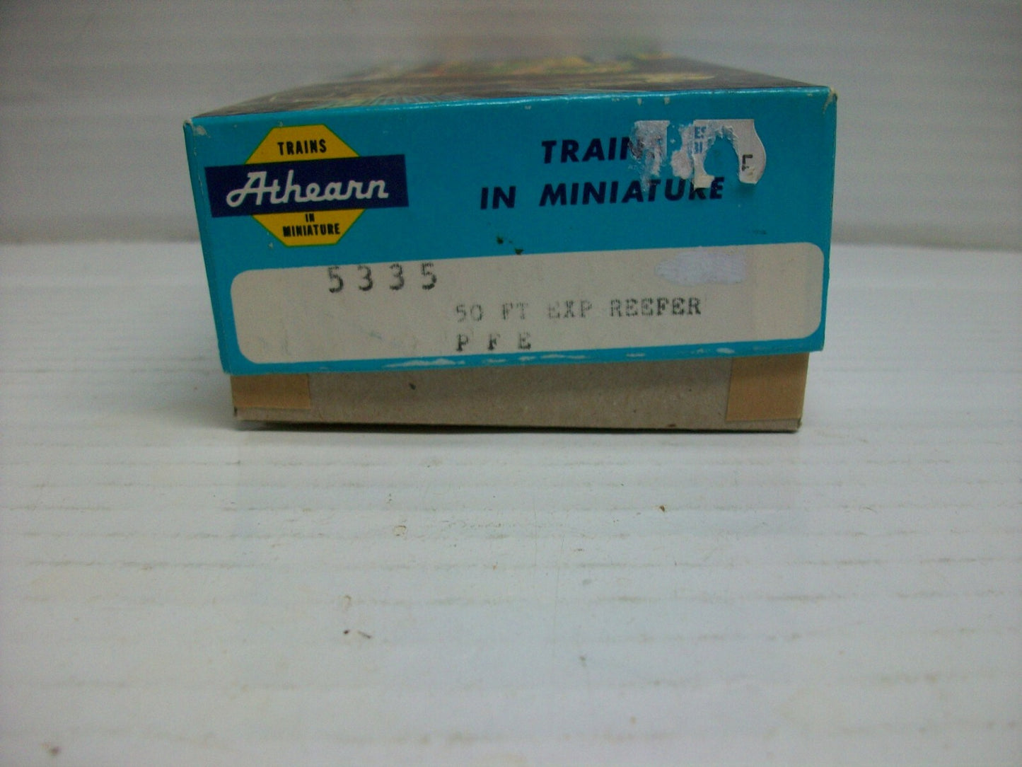 HO Scale Athearn 5335 50'Ft Express Reefer PFE