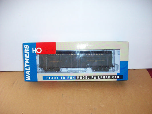 HO Scale Walthers 932-5487 GACX Wood Reefer w/ Bolted Pedestal Truck P.F.E#583