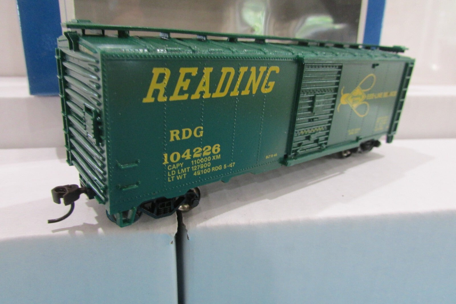 HO Scale Premium (3) Bachmann Silver Series 17010 40' Box Car READING Lot#4049