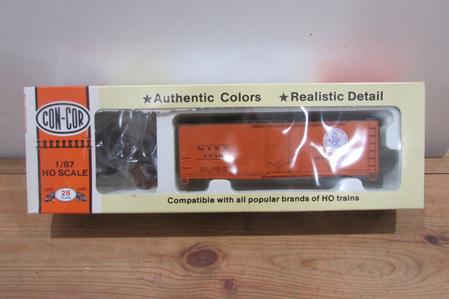 HO Scale Con-Cor 40' Reefer Car Kit NYC NYRX #2558 Lot#4550