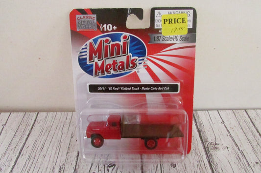 Ho Scale Classic Metal Works 30411 60' Ford FlatBed Truck Monte Carlo Red Cab