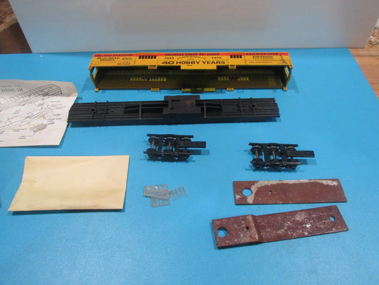HO Scale Athearn 40 Hobby Year 1933-1973 Passenger Car  Kit