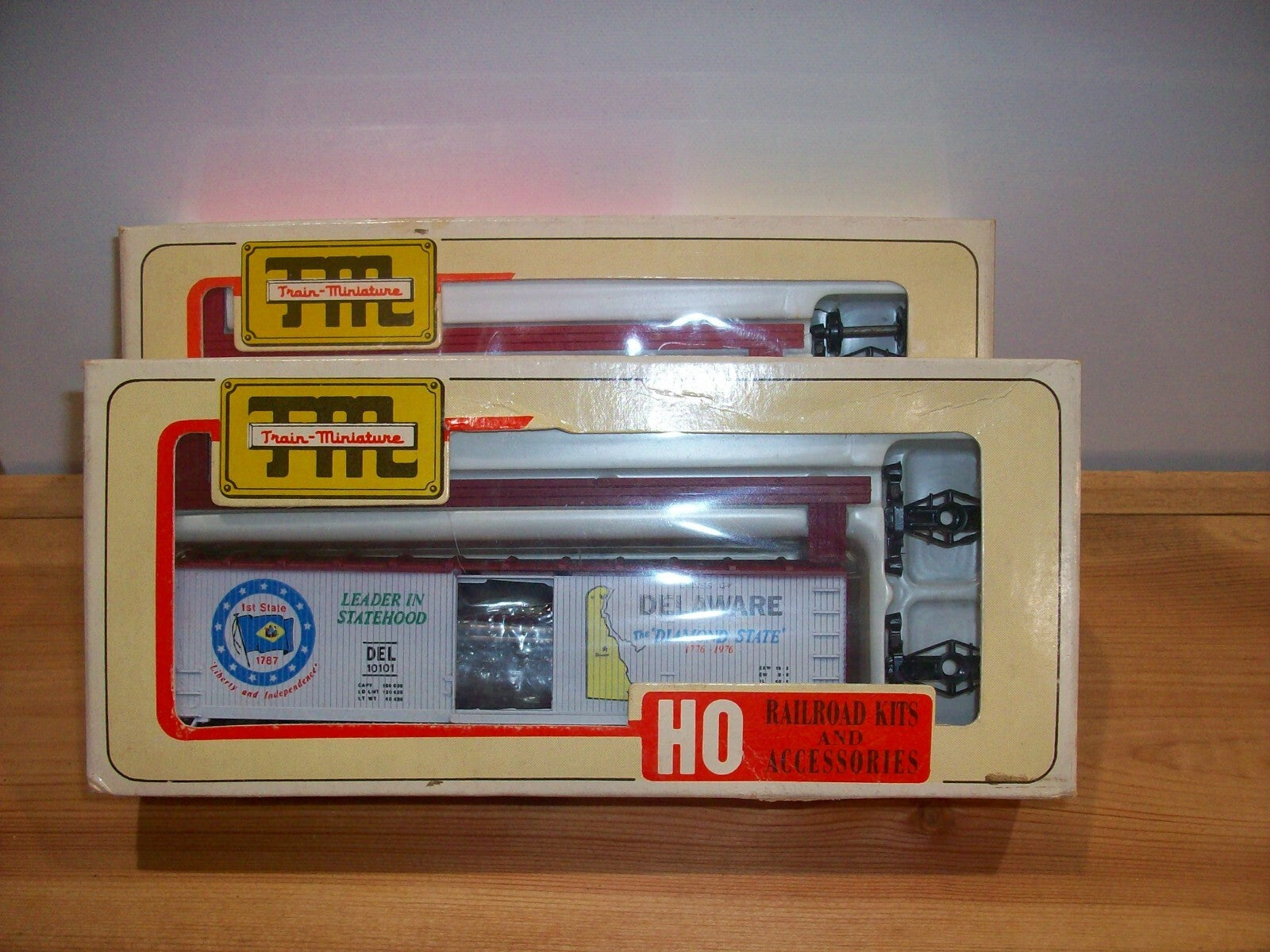 HO Scale (6) Assorted Train-Miniature Commemorative Cars Lot#0392
