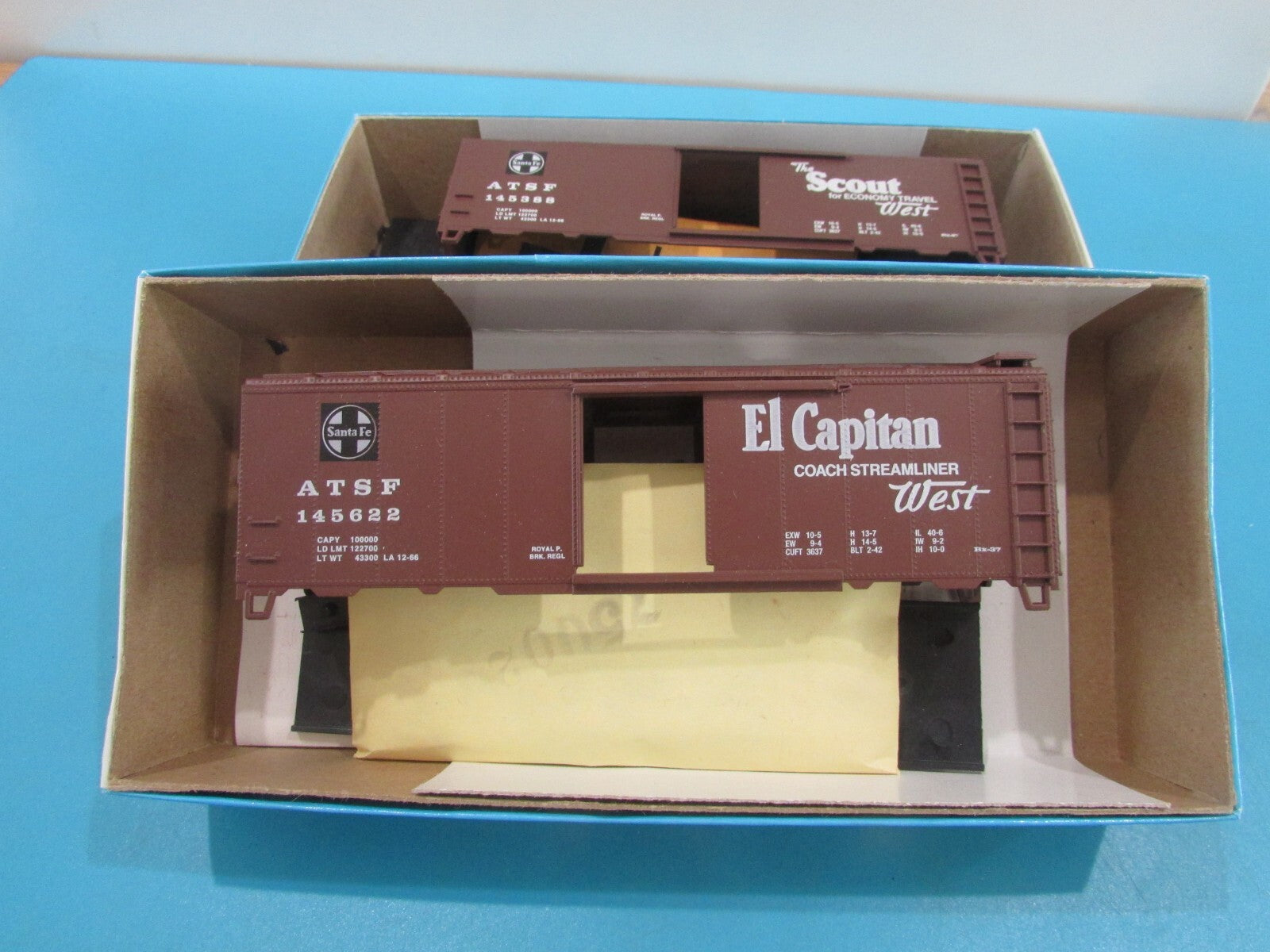HO Scale Athearn (2) Santa Fe 40' AAR Boxcar kITS Lot#1709