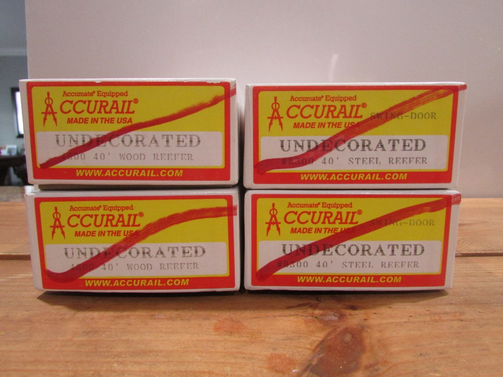 HO Scale Assorted (4) Accurail Freight Cars Undecorated Lot#1981