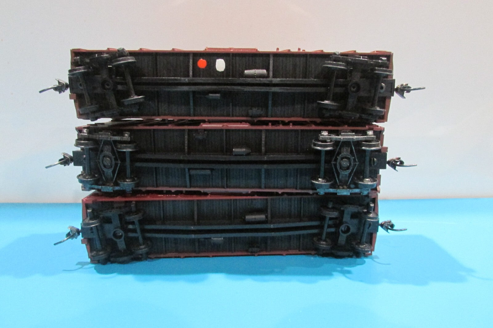 Ho Scale (3)Accurail Assorted Freigh Cars Lot#0688