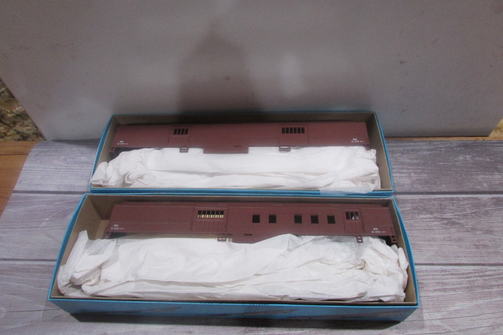 HO Scale Athearn 1142 Baggage &1152 RPO Work Train BN  Cars Kit Lot#3031