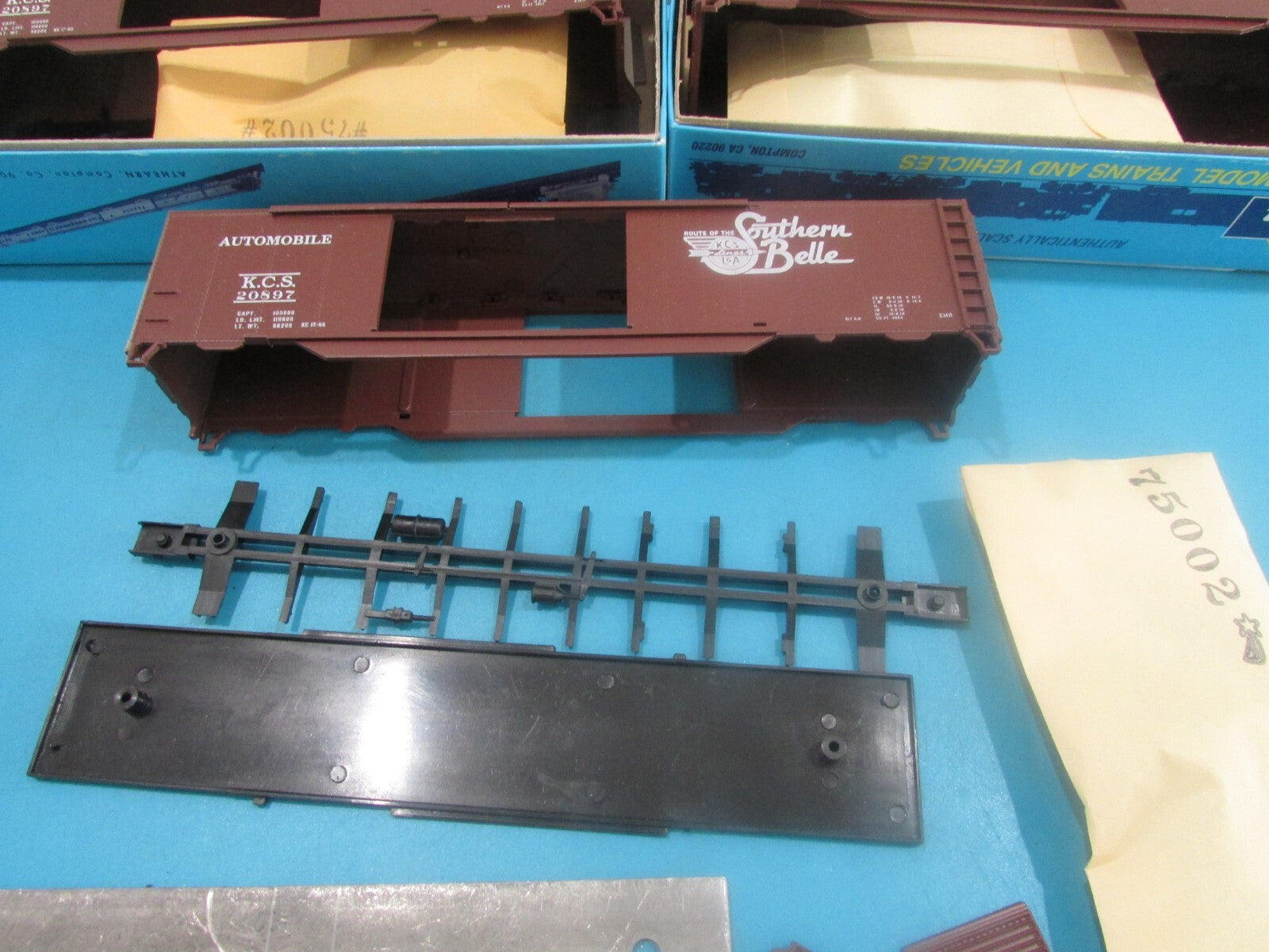 HO Scale Athearn 5031 (3) 50ft Auto Box Cars KCS Lot#1536