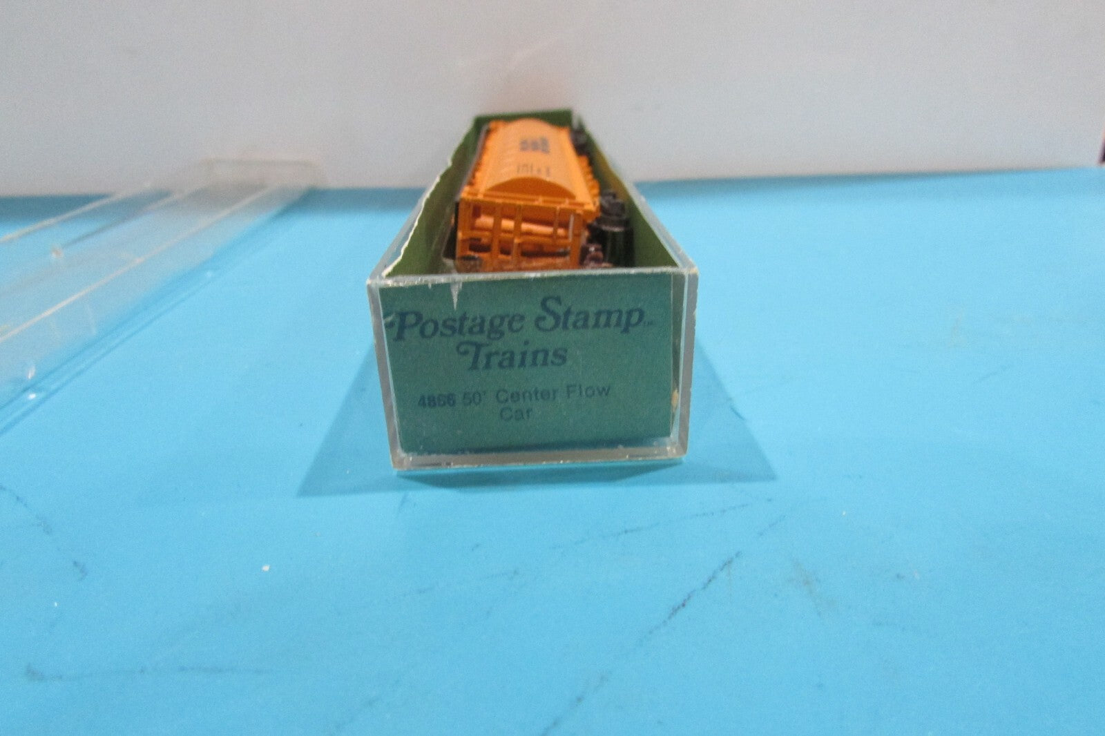 N Scale Aurora 4866 50' Center Flow Car SHELL