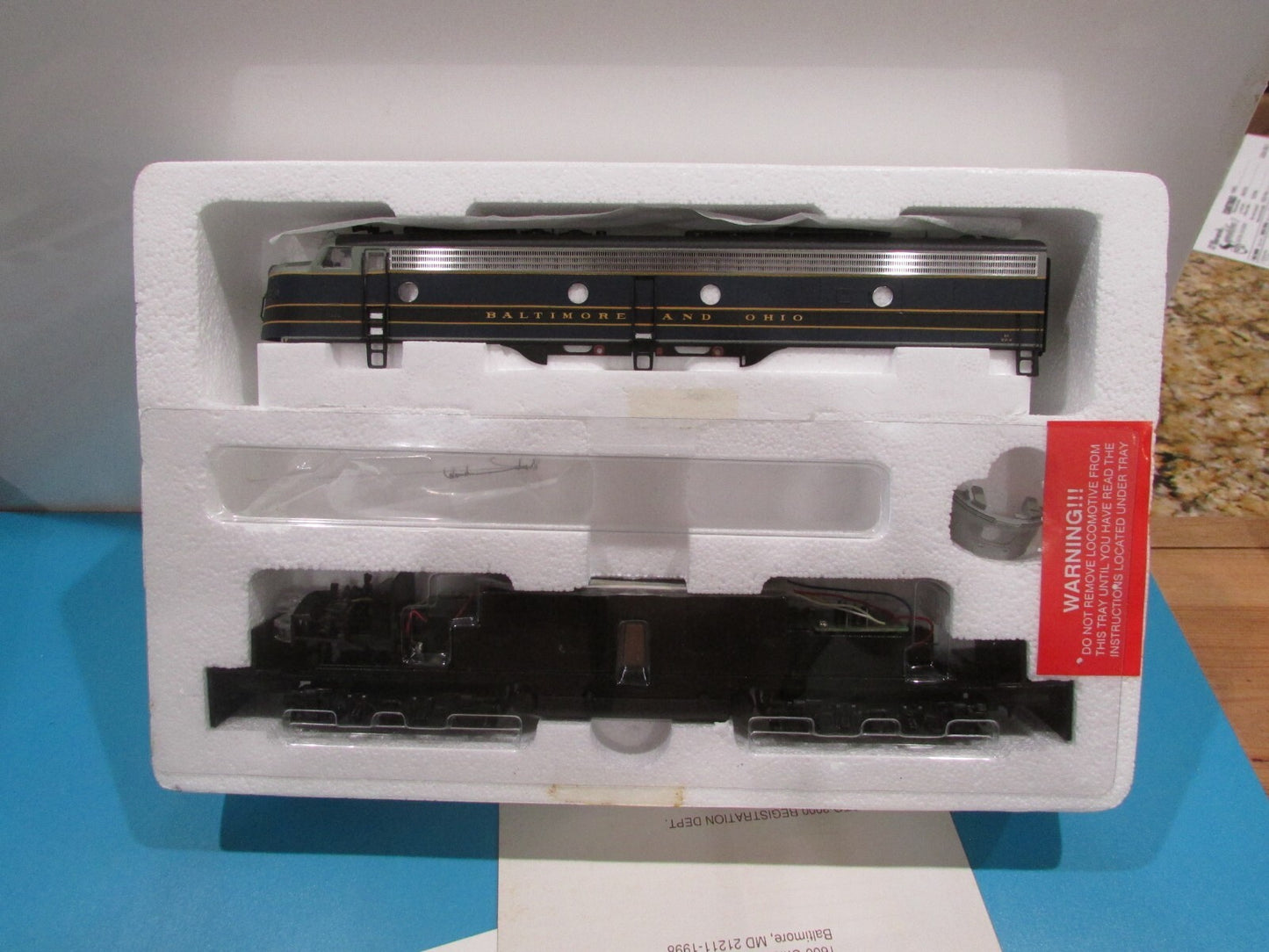 HO Scale Proto 2000  3092 E8/E9 Locomotive Baltimore & Ohio #28 Lot#1182