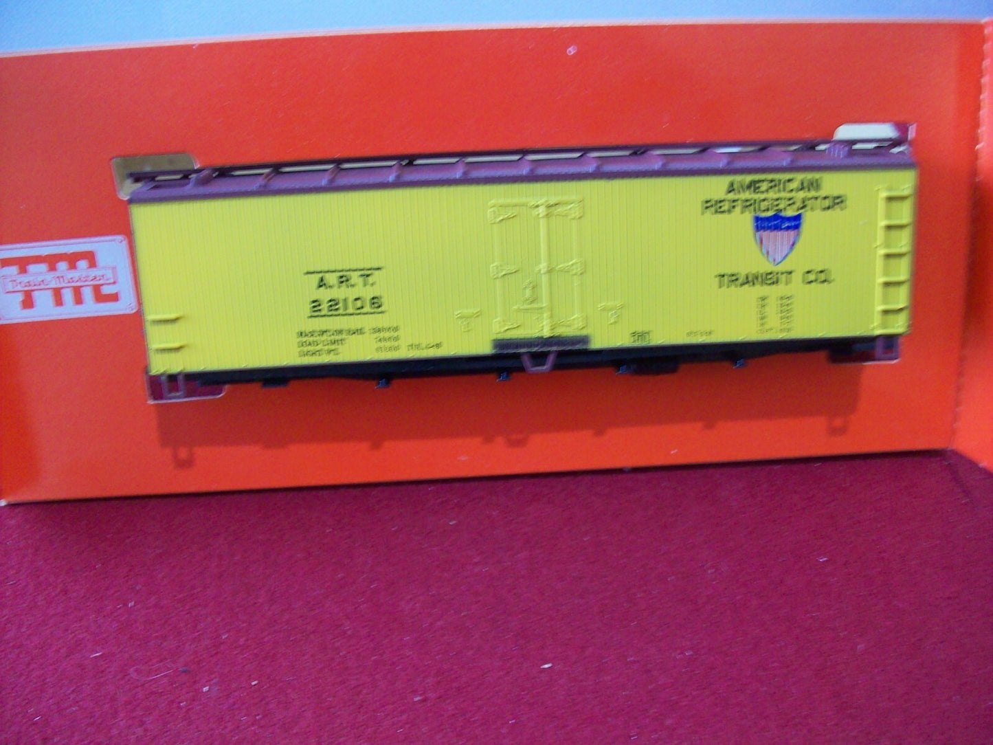 Ho Scale Train-Miniature 2304 Wood Reefer American Refrig. Transit Co.Lot#0390