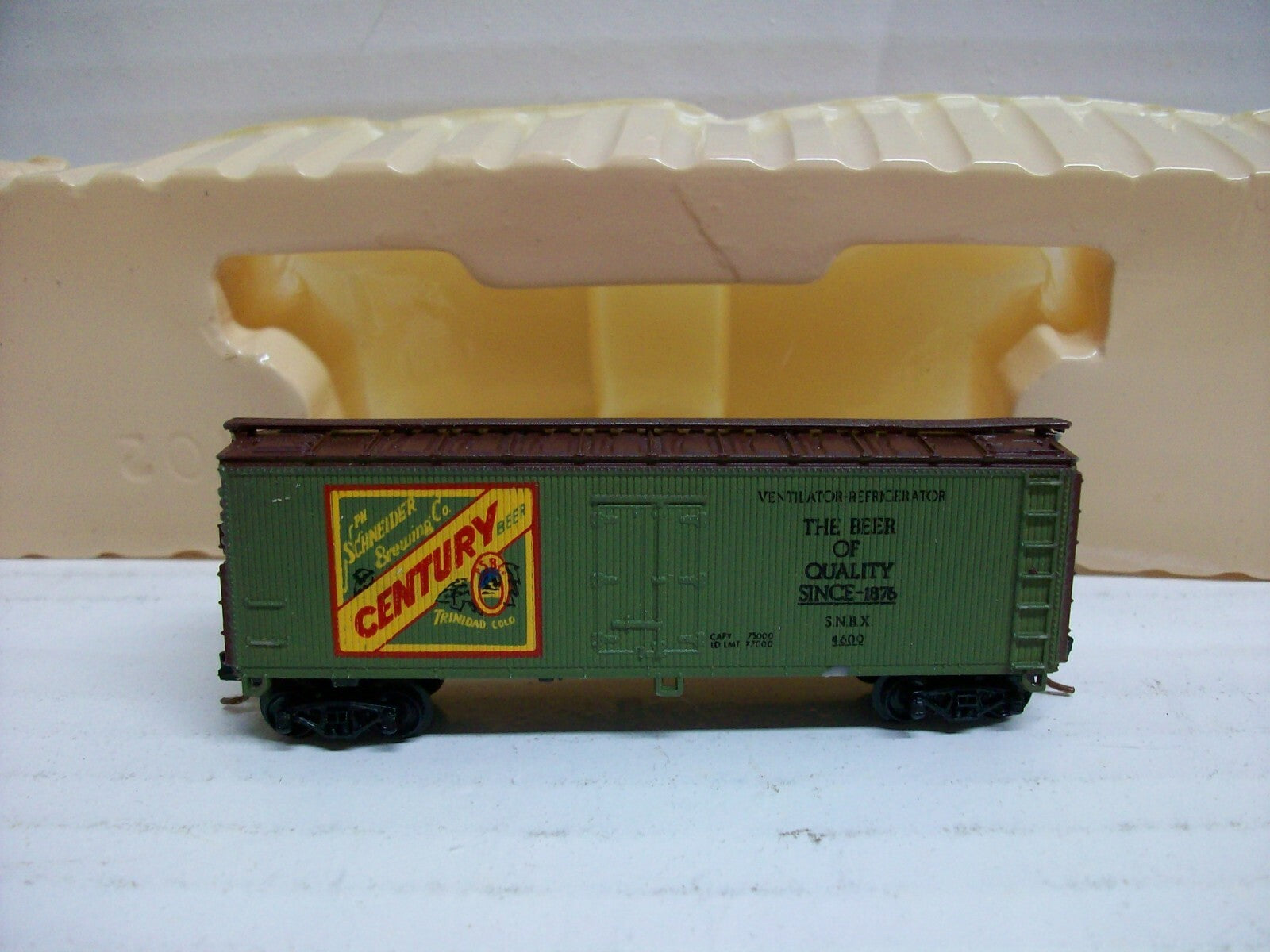 N Scale Con-Cor 0001-135201 40' Steel Wood Reefer Brewers' 3pack N02