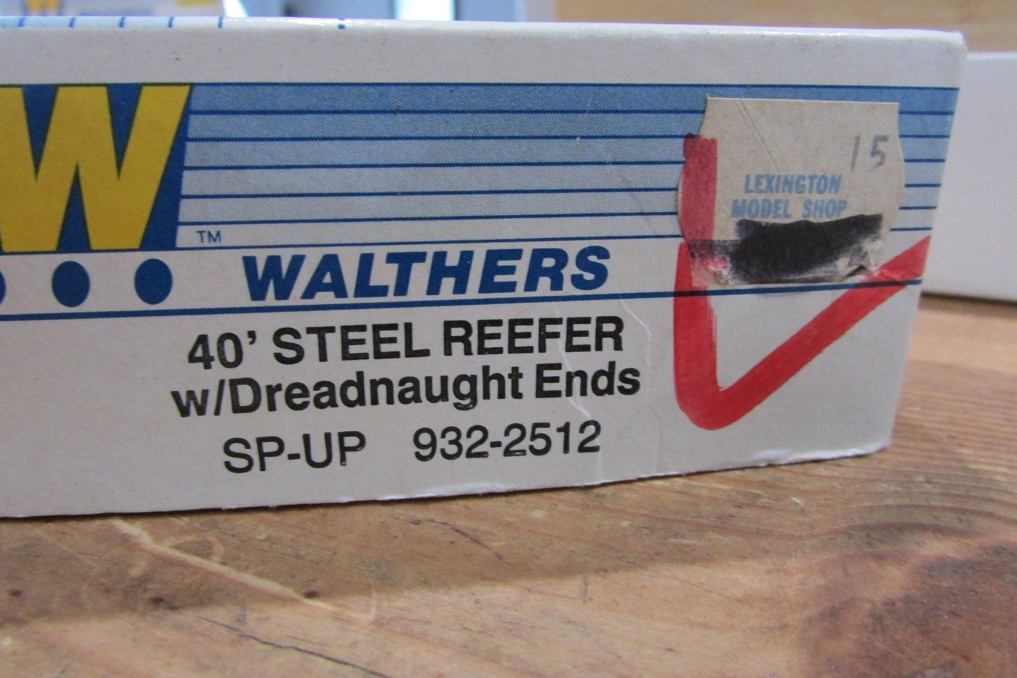 HO Scale Walthers 932-2512 40' Steel Reefer w/ Dreadnaught Ends Kit WAL5029