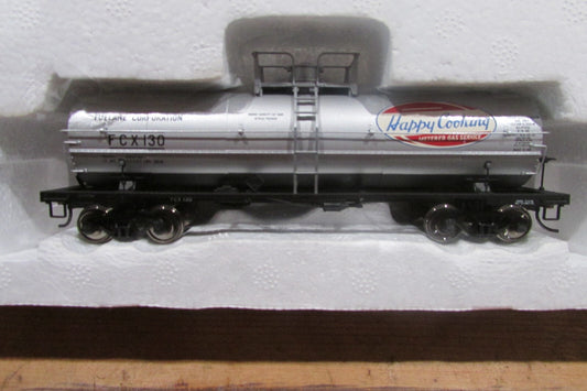 HO Scale Atlas 1061-1 11,000 Gallon Tank Car  A4923