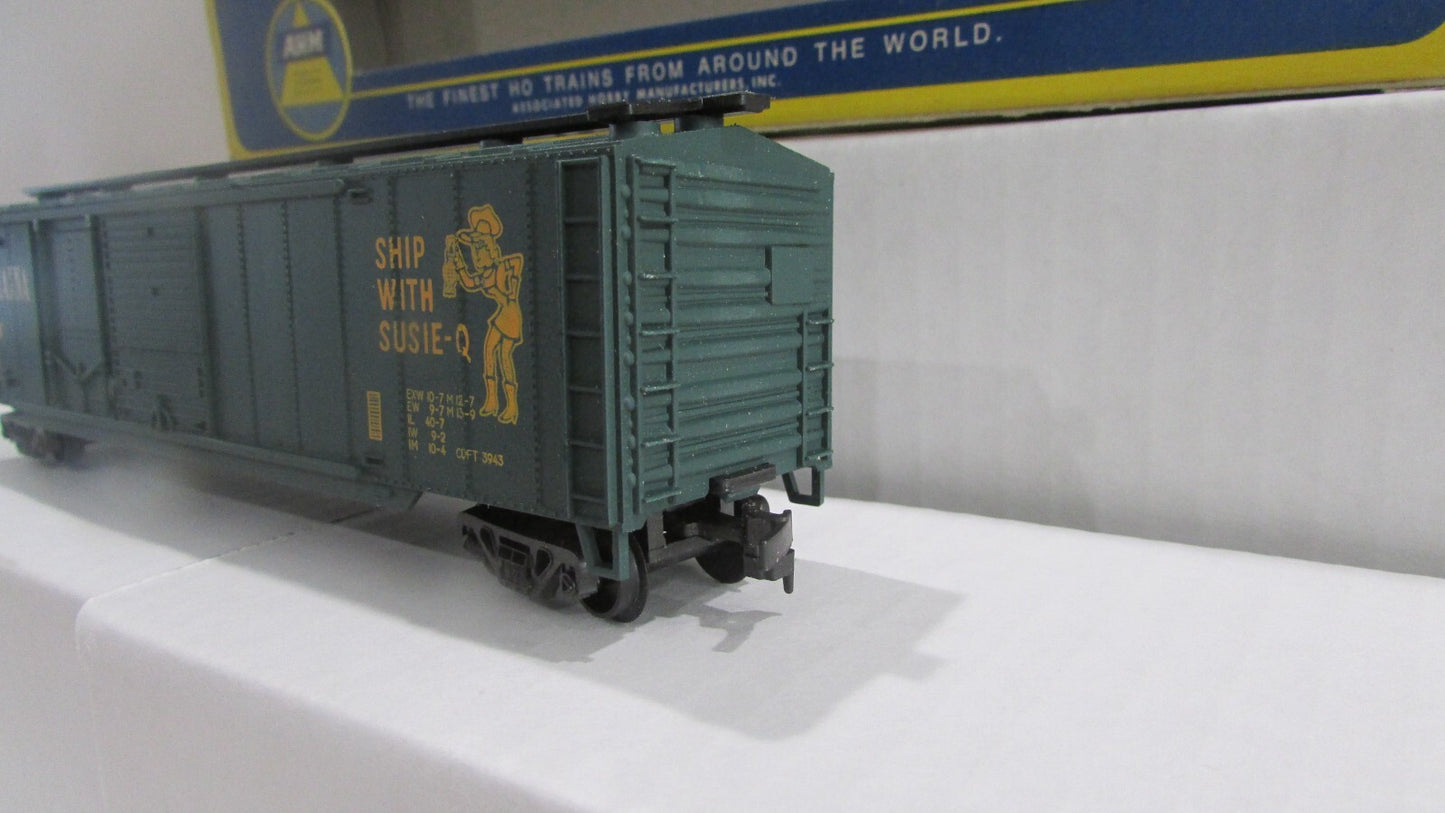 HO Scale Vintage AHM Susquehana Box Car Lot#0245