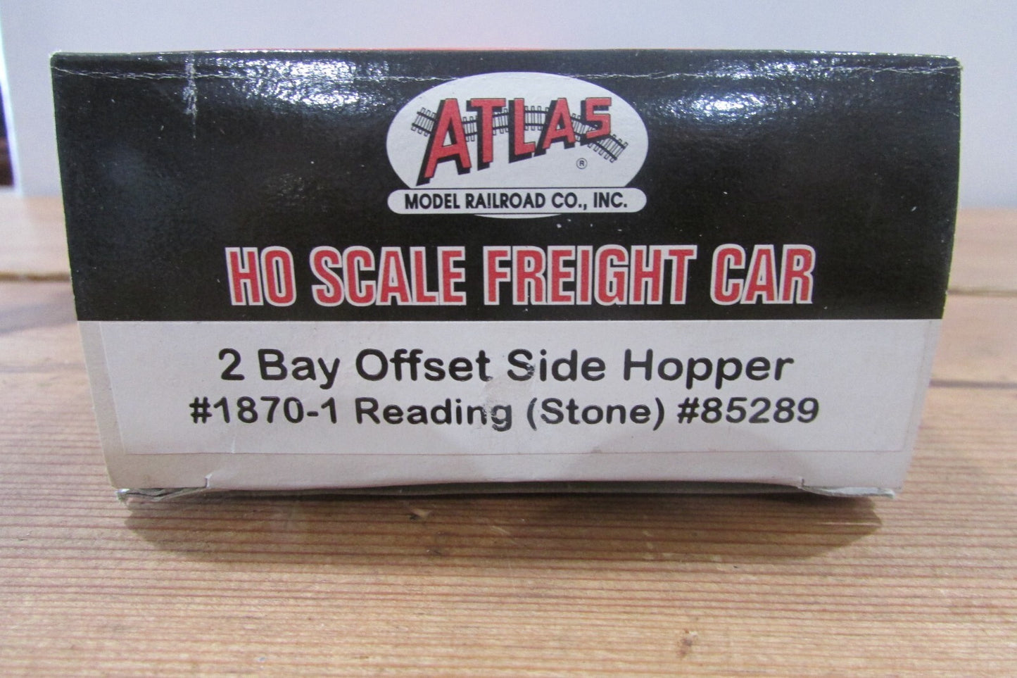 HO Scale Atlas 1870-1 2Bay Offset Side Hopper  A4915