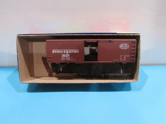 HO Scale RoundHouse 2044 40' Box Car Kit NYC Pretoria & Eastern RH4284