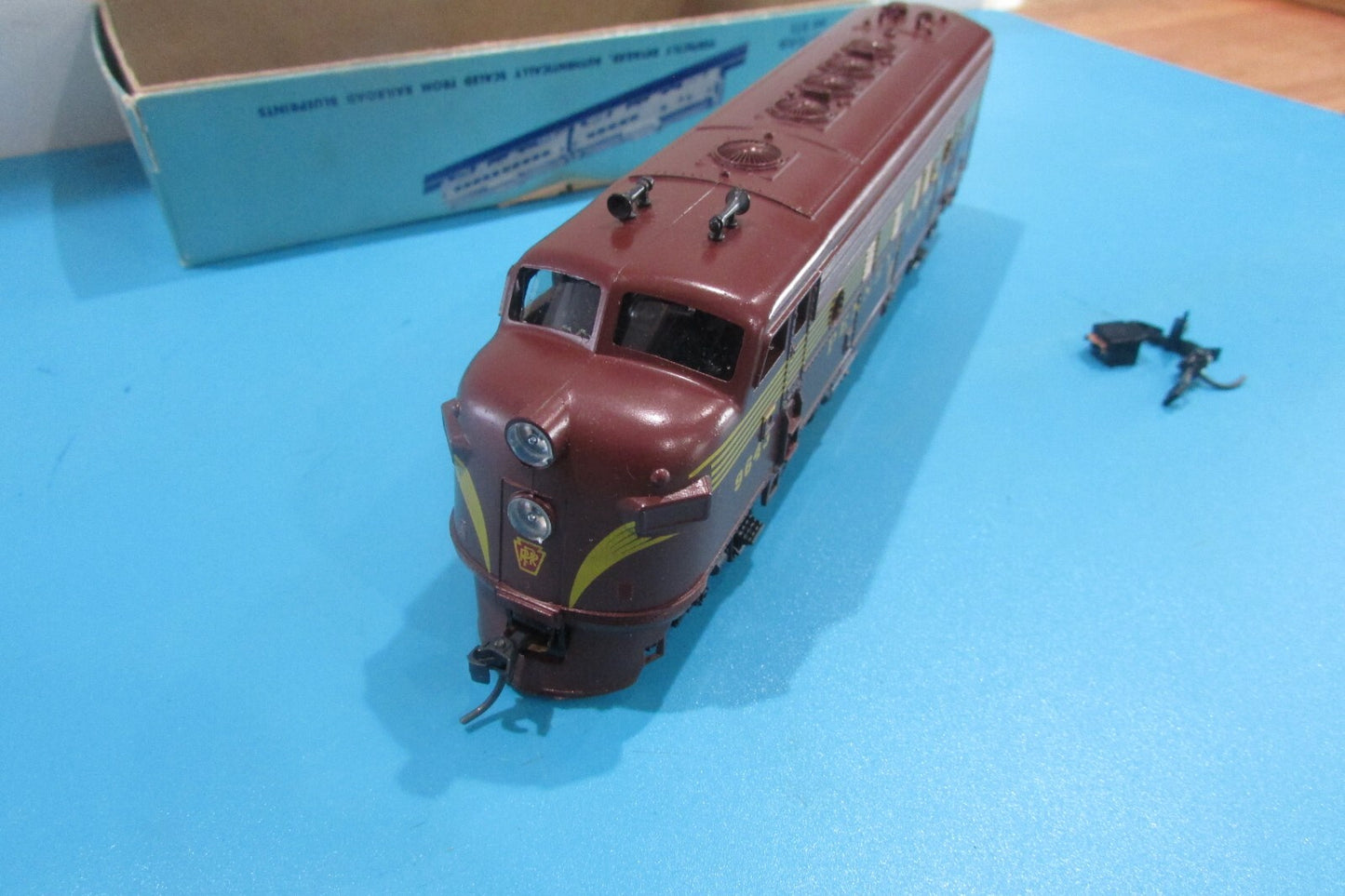 Ho Scale Athearn F7 Locomotive Super Powered Pennsylvania #9643 Lot#2665