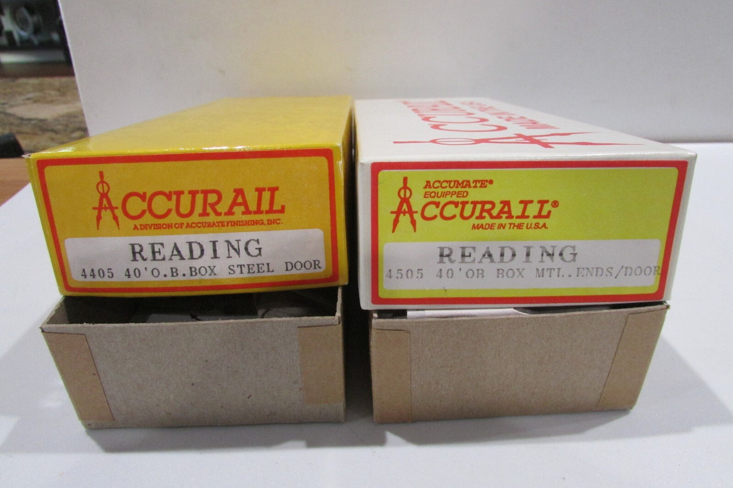 HO Scale Accurail 4405&4505 (2) 40' O.B Box Steel Cars READING