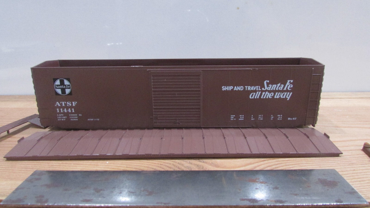 HO Scale LBF Company 50' PS-1 Boxcar Santa Fe Kit LOT#0198