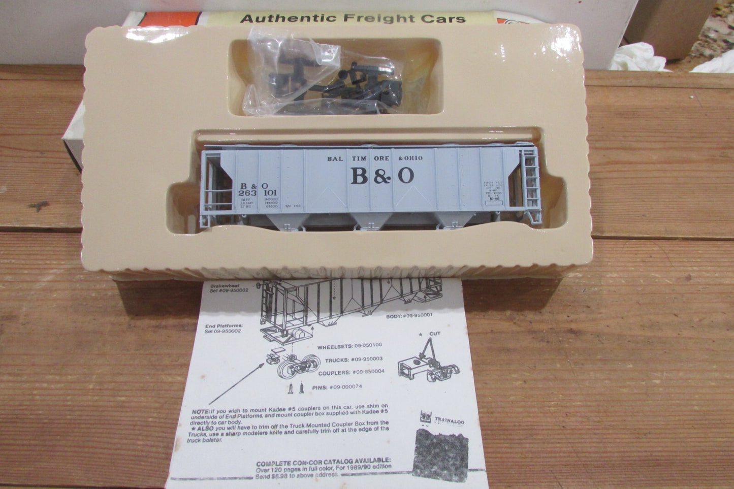 HO Scale Con-Cor B&O PS-2 Covered Hopper Kit Lot#3782