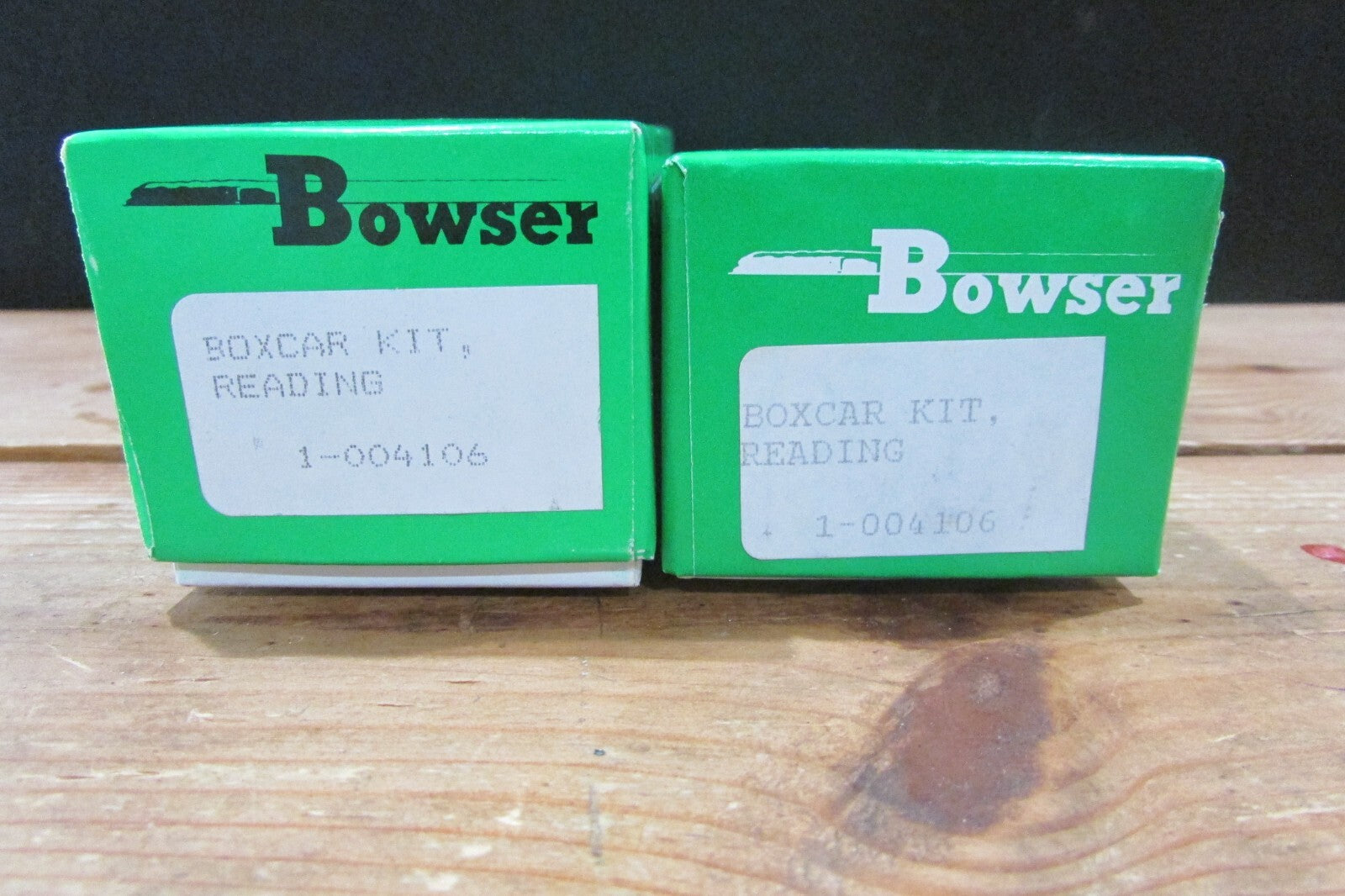 HO Scale Bowser 1-004106 (2) Metal Box Car Kit Reading Lot#4867