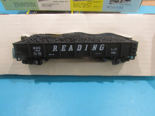 HO Scale AHM (5) Gondolas Car with Load "Reading" Lot#4174