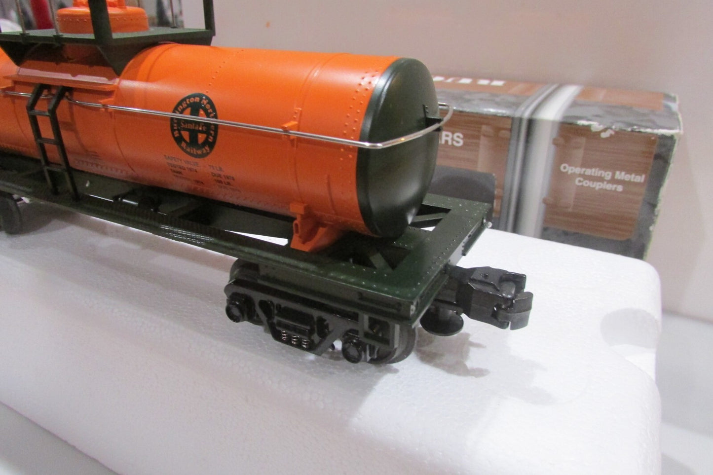 O SCALE MTH 33-7304 Burlington Northern Santa Fe Tank Car  Lot#0529