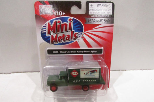 Ho Scale Classic Metal Work 30415 60' Ford Box Truck Railway Express Agency