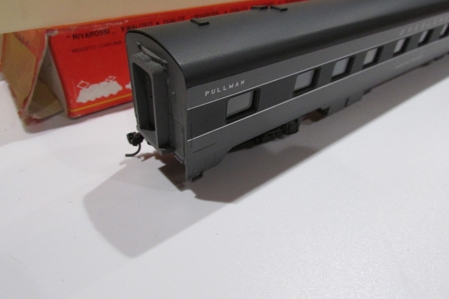 HO Scale Rivarossi Union Pacific "American Buffalo" Duplex Sleeper Car Lot#2830