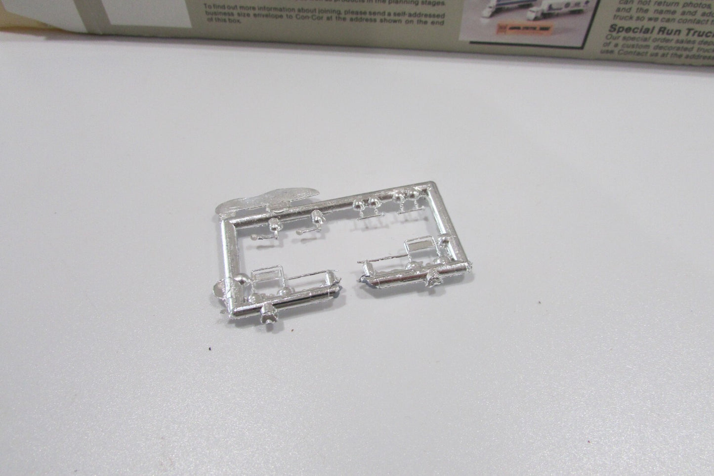 HO Scale Con-Cor Tractor w/48 Trailer Model Railroad 60 Anniversary Lot#3864