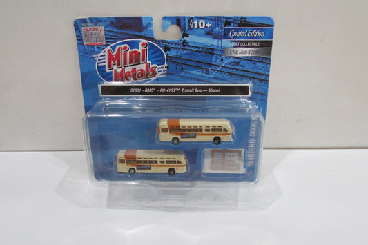 N Scale CMW 52001 GMC PD-4103 Transit Bus Miami