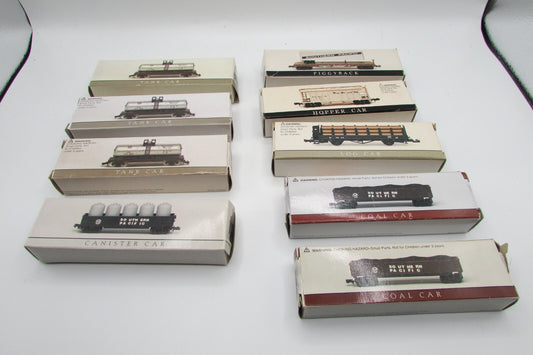 N Scale (9) Assorted Feright Cars Southern Pacific  Lot#2846